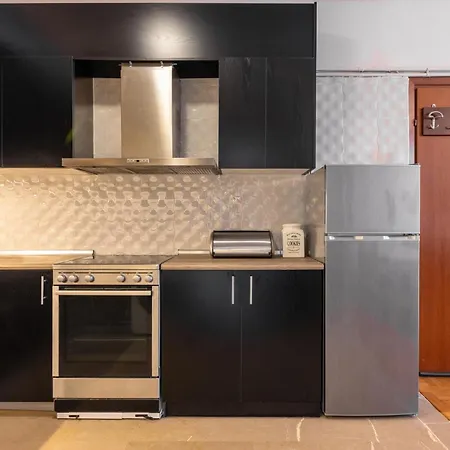 Eca Apartmán *